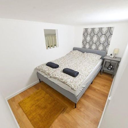2 Bedroom Flat In Damjanich Str., Hirsch บูดาเปสต์ ภายนอก รูปภาพ
